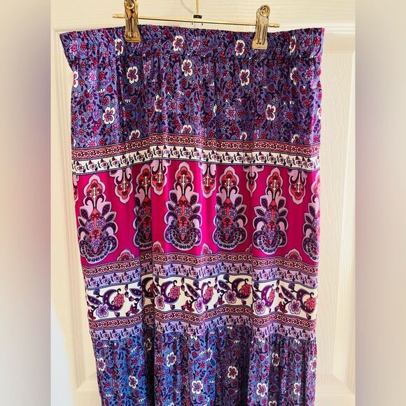 Bohemian Tiered Maxi Skirt - Picture 5 of 9